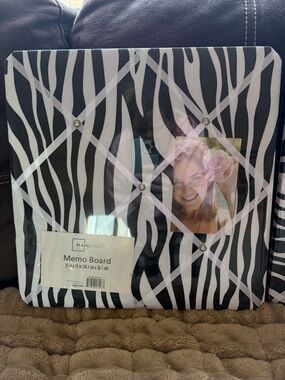 Set of 2 
Zebra Stripe Memo Board in Black and White
BRAND NEW made